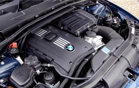 Bmw 3 Series 320i (WA20)