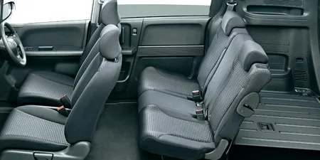 Honda Freed Spike C (GB3)