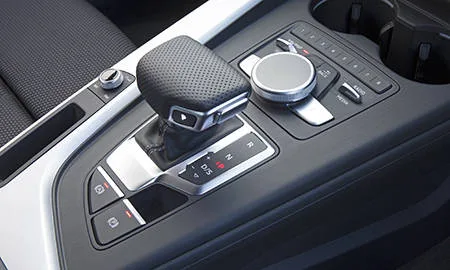 Audi A4 2.0TFSI QUATTRO SPORT (8WCVK / 8WCVN / 8WCYRF)