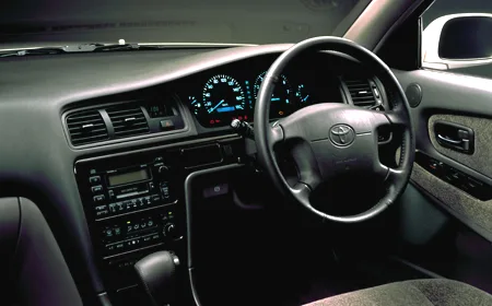 Toyota Cresta SUPER LUCENT (GX100)