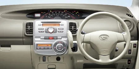 Daihatsu Tanto X (L385S)