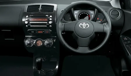 Toyota Ist 150X C PACKAGE (NCP115)