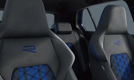 Volkswagen Golf R Variant BASE GRADE (CDDNFV)