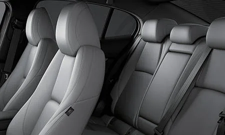 Mazda 3 Sedan X PROACTIVE TOURING SELECTION (BPEP)