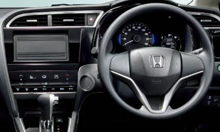 Honda Shuttle G (GK9)