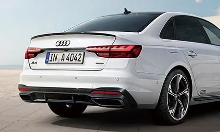 Audi A4 S-LINE COMPETITION PLUS (8WDDWF / 8WDEM)