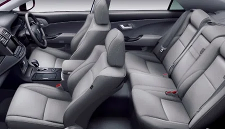 Toyota Crown 2.5 ATHLETE (GRS200)