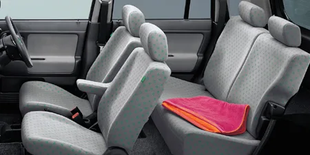 Suzuki Alto Lapin BENETTON VERSION (HE21S)