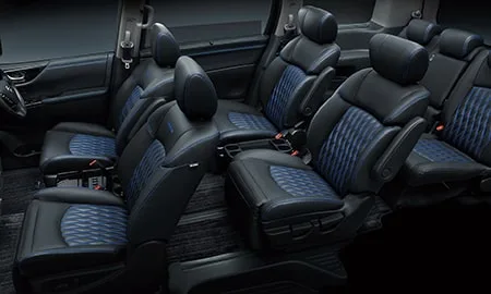 Nissan Elgrand AUTECH (PE52)
