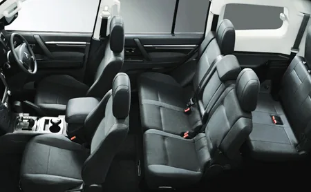 Mitsubishi Pajero LONG GR (V93W)