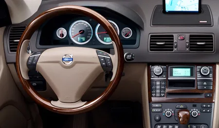 Volvo XC90 SE (CB6324AW)