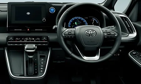 Toyota Noah HYBRID S-Z (ZWR95W)