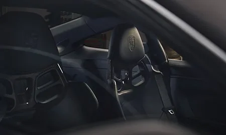 Porsche 911 GT3 TOURING PACKAGE (992NG)