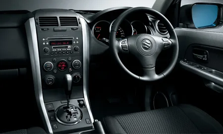 Suzuki Escudo XG (TDA4W)