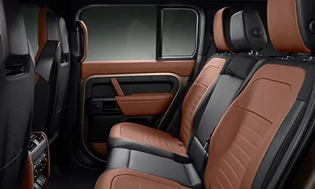 Land Rover Defender OCTA (LE82EAD / LE7449AD)