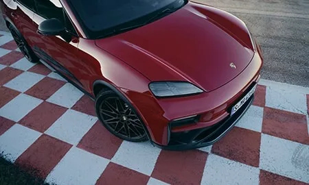 Porsche Macan Electric MACAN GTS ()