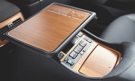 Lexus LS600H VERSION L (UVF45)