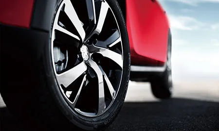 Peugeot 2008 ALLURE (A94HN01)