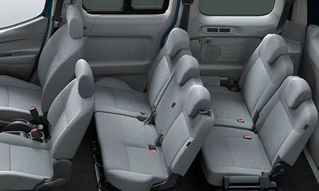 Nissan ENV200WAGON G (ME0)