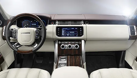 Land Rover Range Rover VOGUE (LG5NA)