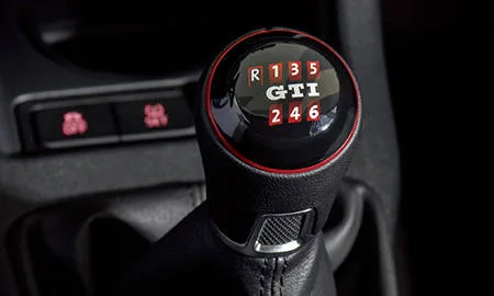 Volkswagen UP ! GTI (AADKR)
