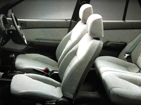 Mitsubishi Lancer ERINA (C62A)