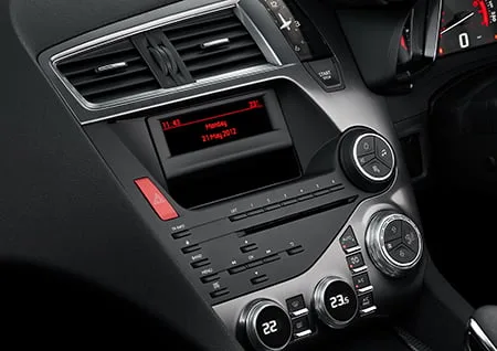 Citroen DS5 CHIC (B85F02)