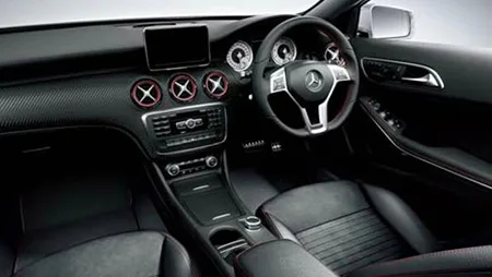 Mercedes Benz Aclass A250 SPORT (176044)