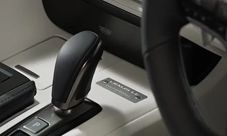 Lexus LC500 PINNACLE (URZ100)
