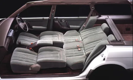 Toyota Crown Stationwagon SUPER SALOON EXTRA (LS130G)
