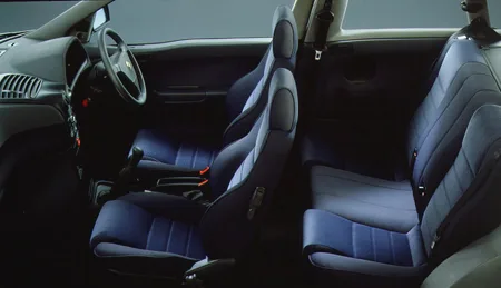 Alfa Romeo Alfa 145 QUADRIFOGLIO (930A534)