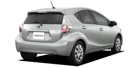Toyota Aqua G (NHP10)