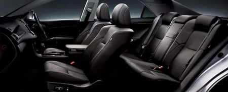 Toyota Crown 2.5 ATHLETE (GRS200)