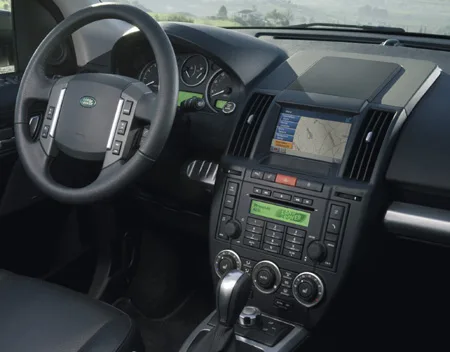 Land Rover Freelander 2 S (LF32)