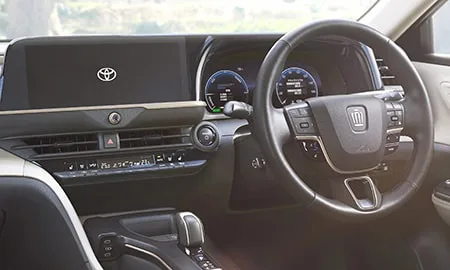 Toyota Crown Crossover G LEATHER PACKAGE (AZSH35)