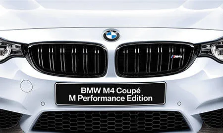 Bmw M4 COUPE M PERFORMANCE EDITION (3C30)