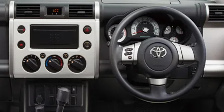 Toyota FJ Cruiser BASE GRADE (GSJ15W)