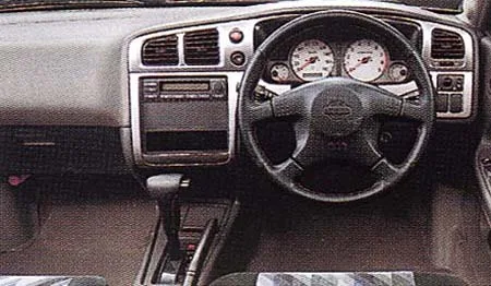 Nissan Avenir SALUT JAPAN TOURER KENWOOD (PNW11)