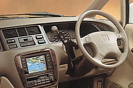 Honda Odyssey EXCLUSIVE (RA1)