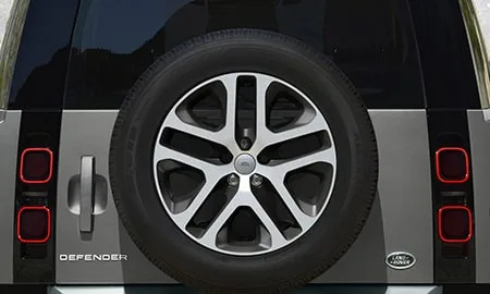 Land Rover Defender 130 EASTNOR EDITION (LE72WAB)