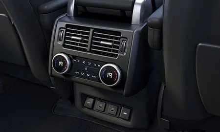 Land Rover Discovery TEMPEST CURATED FOR JAPAN (LR3WB)