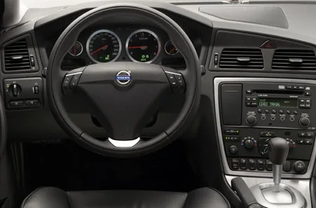 Volvo S60 2.4 (RB5244)
