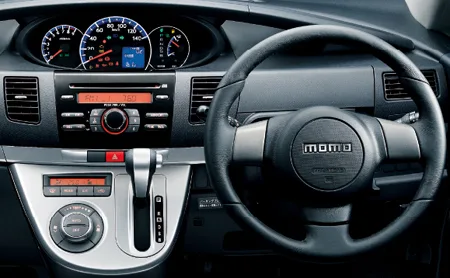 Daihatsu Move CUSTOM X (L185S)