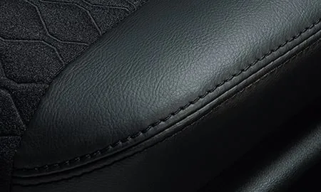 Nissan Leaf X V SELECTION 90TH ANNIVERSARY (ZE1)