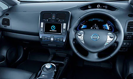 Nissan Leaf X (AZE0)