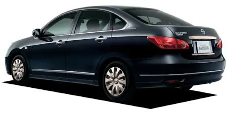 Nissan Bluebird Sylphy BROUGHAM (KG11)
