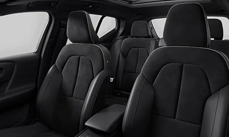 Volvo XC40 ULTIMATE B4 AWD DARK EDITION (XB420TXCM2)
