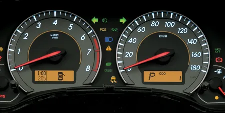 Toyota Corolla Axio LUXEL (ZRE142)