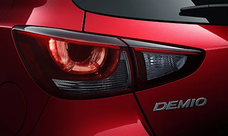 Mazda Demio 13S (DJ3AS / DJ3FS)