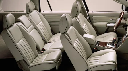 Volvo XC90 V8 TE (CB8444AW)